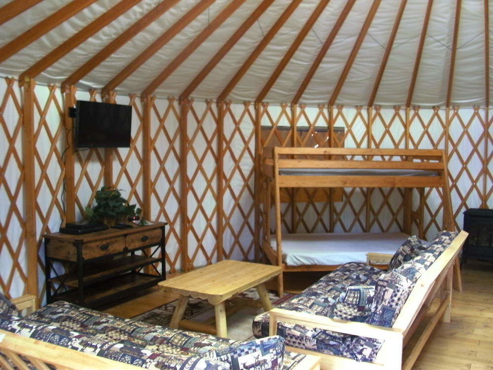 Bend-Sunriver Camping Resort Studio Cabin 6 Extérieur photo