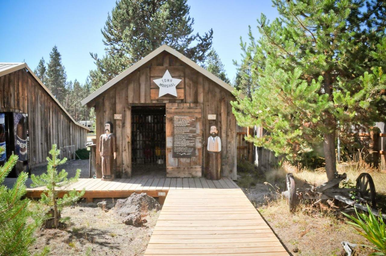 Bend-Sunriver Camping Resort Studio Cabin 6 Extérieur photo